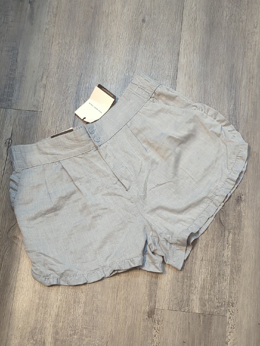 Who What Wear Chambray Twill Ruffled Trim Shorts NWT
